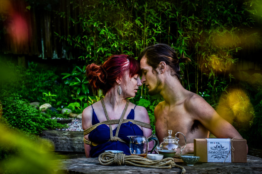 Shibari and Tea